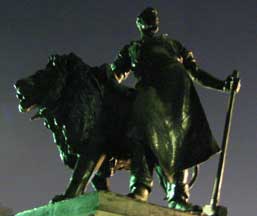 Statue